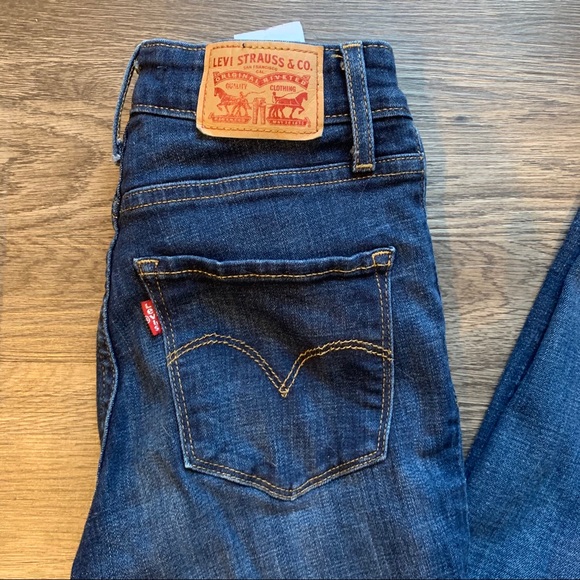 Levi’s 721 high rise skinny jeans - Picture 2 of 4